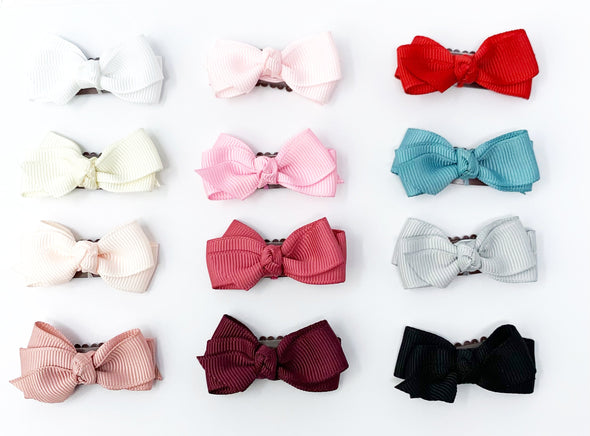 Medium Wisp Clip - Aiyanna Boutique Bow - Ivory Baby Wisp
