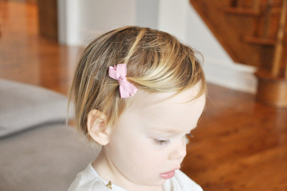 Small Snap Chelsea Boutique Bow Baby Wisp