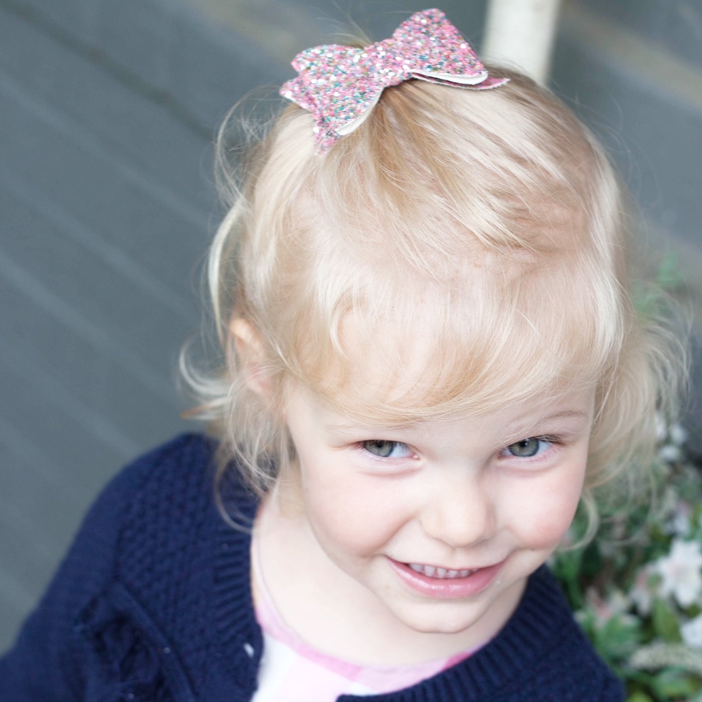 Pinch Clip - Courtney Sparkly Bow Baby Wisp